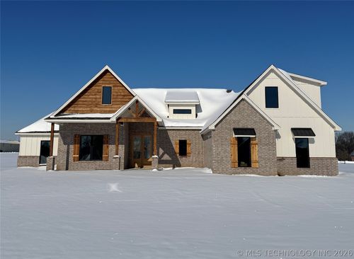 956 Bluebird Ln, Pryor, OK, 74361-3464 | Card Image