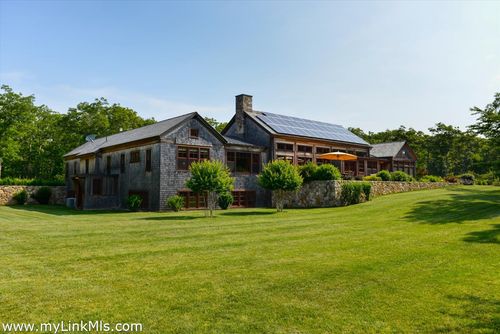 71 Stoney Hill Rd, Vineyard Haven, MA, 02568-5914 | Card Image