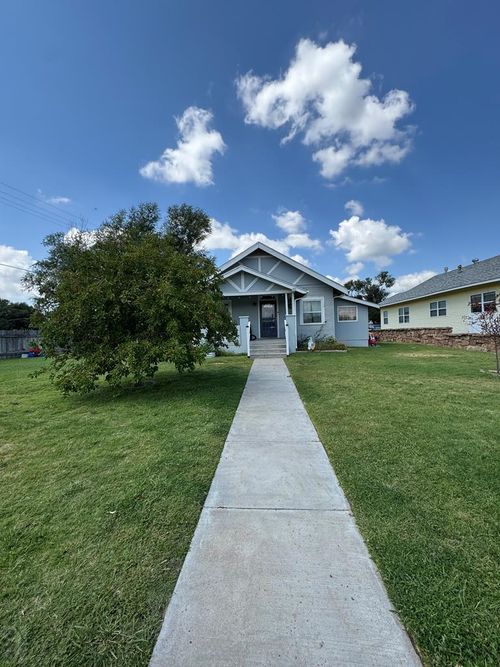 1412 S 8th St, Lamar, CO, 81052-3732 | Card Image