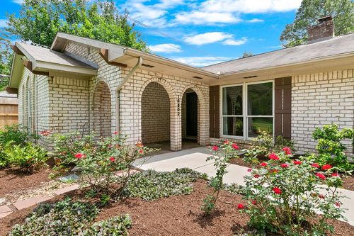 10803 Chevy Chase Dr, Houston, TX, 77042-2603 | Card Image