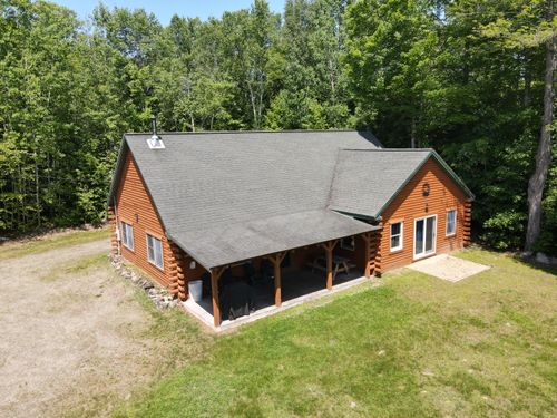 2 S Sibley Drive, Canaan, ME, 04924 | Card Image