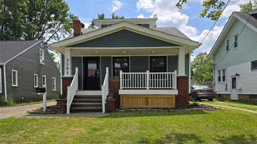 3301 Hillcrest Ave, Cleveland, OH, 44109-4920 | Card Image