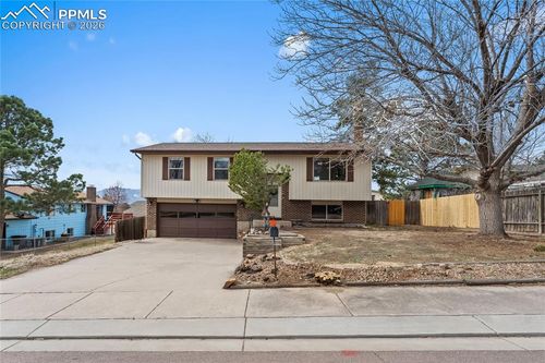 1730 Hathaway Dr, Colorado Springs, CO, 80915-2611 | Card Image
