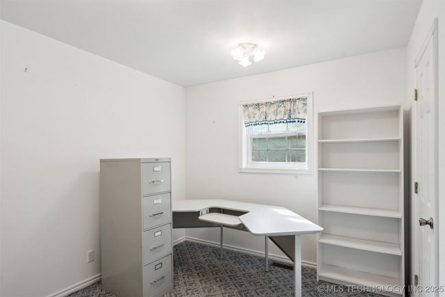 857 Bayshore Dr, House other with 3 bedrooms, 2 bathrooms and null parking in Sand Springs OK | Image 18