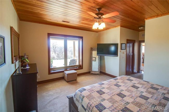 2445 Seiler Rd, House other with 3 bedrooms, 5 bathrooms and 2 parking in Alton IL | Image 34