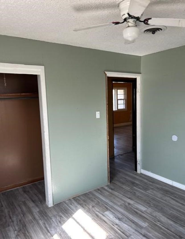 1407 Owens St, House other with 3 bedrooms, 1 bathrooms and null parking in Big Spring TX | Image 6