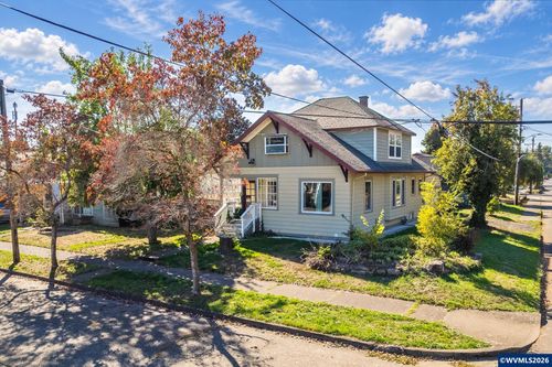1885 4th St Ne, Salem, OR, 97301 | Card Image