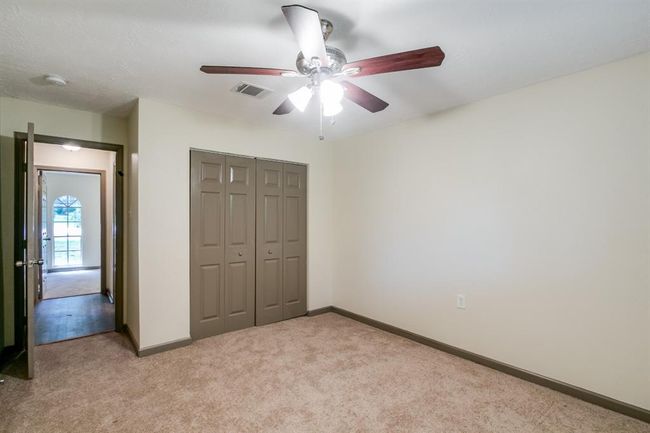 24615 Wilderness Rd, House other with 3 bedrooms, 2 bathrooms and 2 parking in Spring TX | Image 23