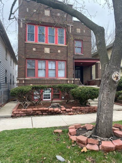 10214 S State St, CHICAGO, IL, 60628-2033 | Card Image
