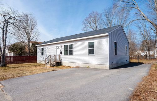 22 Mill Street, Sanford, ME, 04083 | Card Image