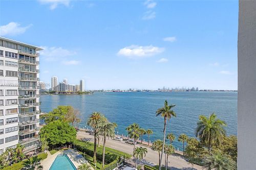 apt-904b-1420 Brickell Bay Dr, Miami, FL, 33131-3615 | Card Image