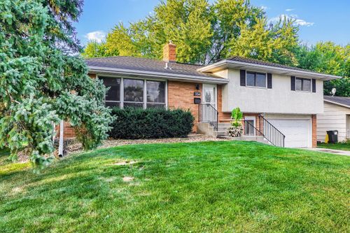 334 Edith Dr, West Saint Paul, MN, 55118-3008 | Card Image