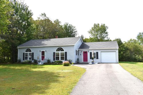 19 Pendleton Road, Searsport, ME, 04974 | Card Image