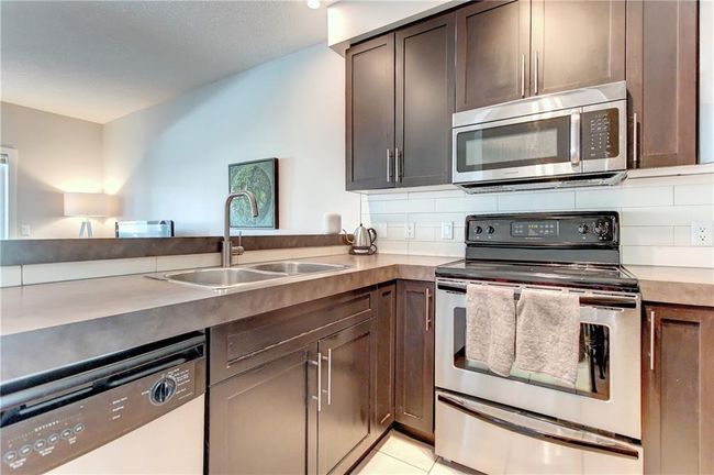 209 - 1108 15 Street Sw, Home with 2 bedrooms, 1 bathrooms and 1 parking in Calgary AB | Image 4