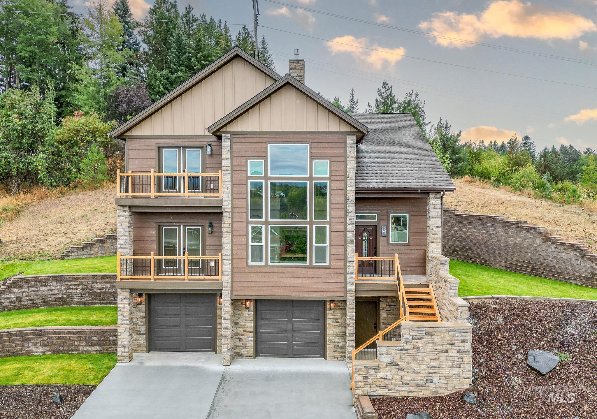Castleford St, Moscow, ID 83843