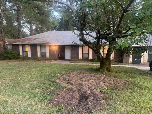 1309 Canterbury Ln, Jackson, MS, 39212-3806 | Card Image