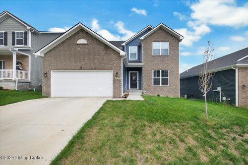 8738 Warbler Br Way, Louisville, KY, 40229 | Card Image