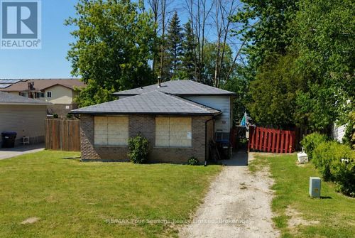 10 Rhonda Road, Collingwood, ON, L9Y4G4 | Card Image