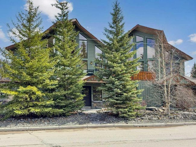 506 5 Avenue, Home with 4 bedrooms, 2 bathrooms and 4 parking in Canmore AB | Image 2