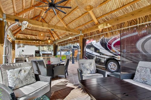 6-6 S Cortez Dr, Margate, FL, 33068-1928 | Card Image