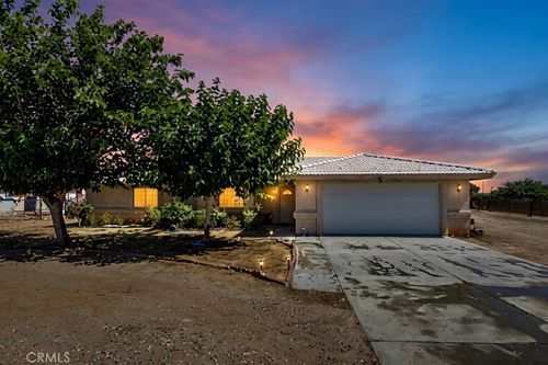 14874 Maricopa Rd, Victorville, CA, 92392-9479 | Card Image