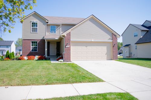 9055 Elbert Dr, Romulus, MI, 48174-5333 | Card Image