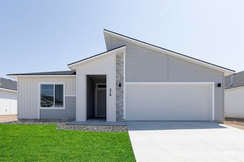 349 N Madrone Ave, Kuna, ID, 83634-1068 | Card Image