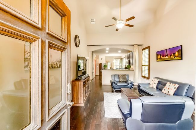 UNIT-101 - 3451 Mayfield Ranch Blvd, Condo with 4 bedrooms, 3 bathrooms and 2 parking in Round Rock TX | Image 4