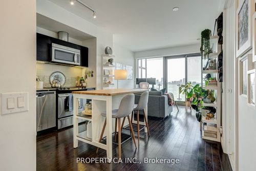 2703-390 Cherry St, Toronto, ON, M5A0E2 | Card Image