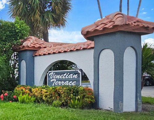 j107-2101 W Woolbright Rd, Boynton Beach, FL, 33426-6374 | Card Image