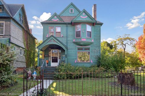 4761 Avery St, Detroit, MI, 48208-2205 | Card Image