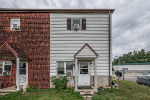 102-3 Elizabeth St, Slovan, PA, 15078 | Card Image