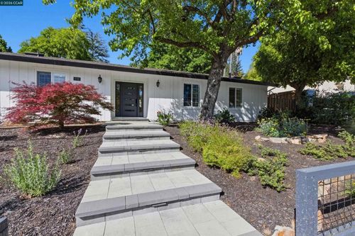 3298 Gloria Ter, Lafayette, CA, 94549-2035 | Card Image