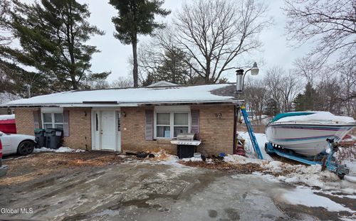 1103 River Rd, Troy, NY, 12182-1313 | Card Image