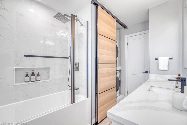 82 Shea Cres, House other with 6 bedrooms, 2 bathrooms and 8 parking in Kitchener ON | Image 13