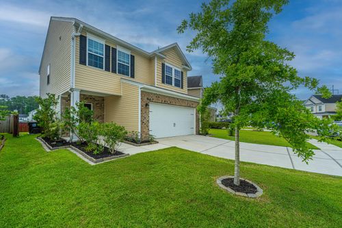 207 Swamp Creek Ln, Moncks Corner, SC, 29461-7474 | Card Image