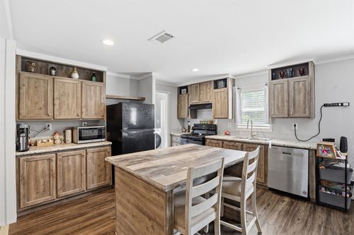 6026 Lake Granbury Trl, Granbury, TX, 76048-3135 | Card Image
