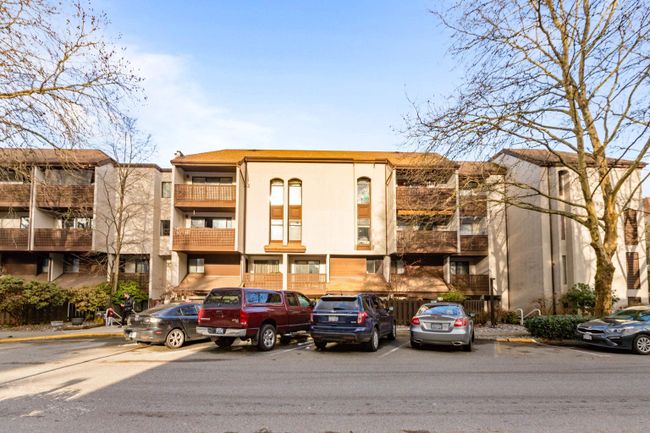 305 - 385 Ginger Drive, Condo with 2 bedrooms, 1 bathrooms and 1 parking in New Westminster BC | Image 11