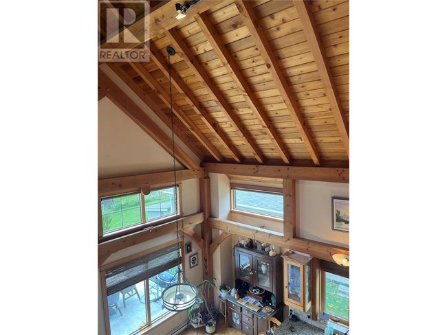 130 8 Th St, House other with 2 bedrooms, 3 bathrooms and null parking in Kaslo BC | Image 52