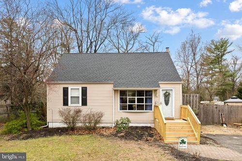 118 E 10th Ave, PINE HILL, NJ, 08021-6308 | Card Image