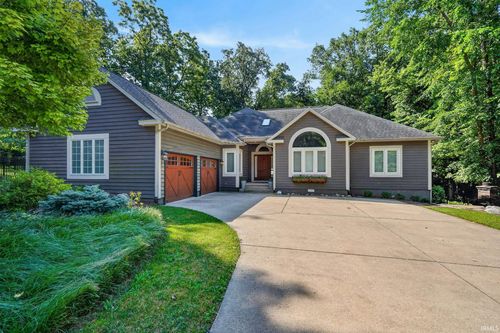 4015 Ridgefield Ct, West Lafayette, IN, 47906-5277 | Card Image