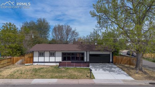6735 W 2nd Ave, Lakewood, CO, 80226-1717 | Card Image