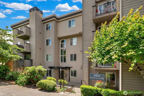 305-4831 Fauntleroy Way Sw, Seattle, WA, 98116-4562 | Card Image