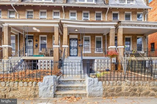 237 15th St Se, WASHINGTON, DC, 20003-2335 | Card Image