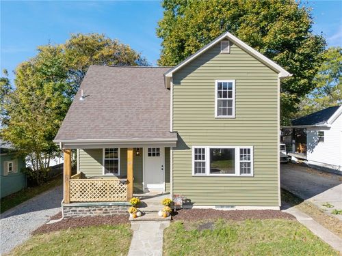913 Hillcrest Ave, Latrobe, PA, 15650-2107 | Card Image