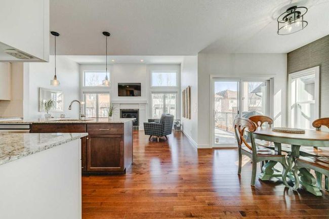 69 Cranarch Common Se, Home with 4 bedrooms, 3 bathrooms and 4 parking in Calgary AB | Image 7