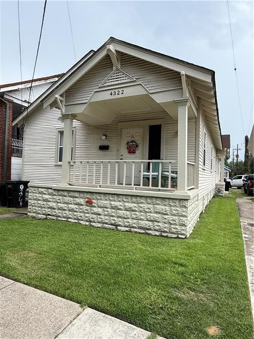 2102 Lopez St, New Orleans, LA, 70125-4438 | Card Image