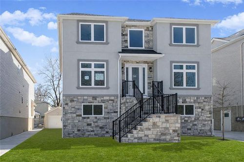 435 Brighton St, Staten Island, NY, 10307-1709 | Card Image