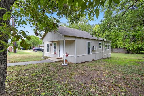 1008 Van Winkle St, Weatherford, TX, 76086-2153 | Card Image