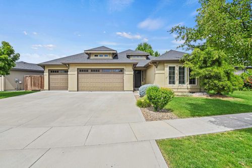 5267 N Mitchum Ave, Meridian, ID, 83646-0006 | Card Image